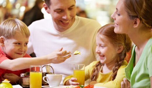 子どもの頃に親に連れて行ってもらって、それ以来ずっと大好きな飲食チェーン店とメニュー３選！！