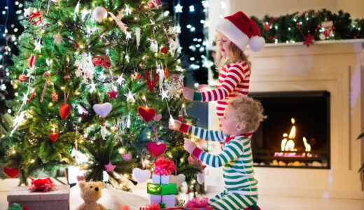 メリークリスマス！狭小住宅でも華やぐ来年こそは飾りたいクリスマスツリー3選！